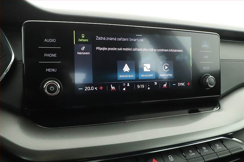 Škoda Octavia (2021) 2.0 TDI, Tempomat - fotka 16 z 20