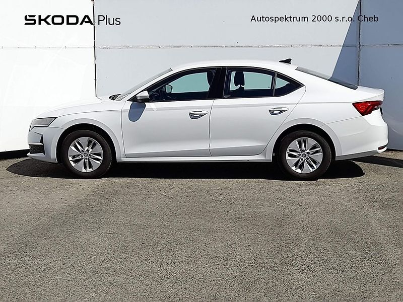 Škoda Octavia Selection 1.5 TSI 110kW 6MP - fotka 3 z 20