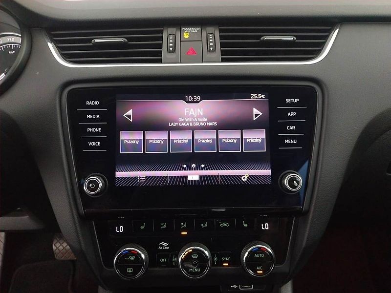 Škoda Octavia (2020) Style 1.5 TSI G-TEC, Automat - fotka 12 z 21