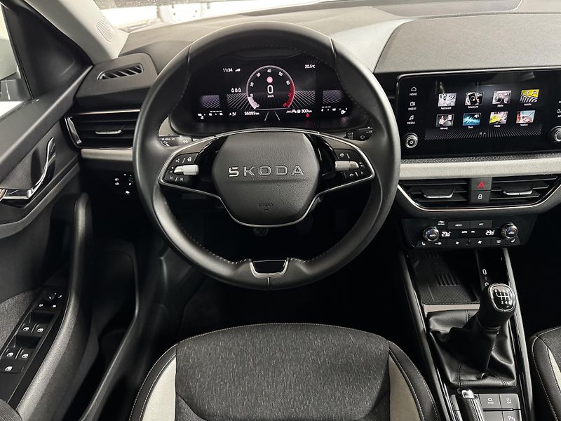 Škoda Scala (2025) 1.0 TSI Selection - CZ - DPH - fotka 11 z 23
