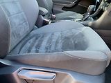 Volkswagen Golf Highline 1.6TDi 77kw DSG ALU - náhled 36