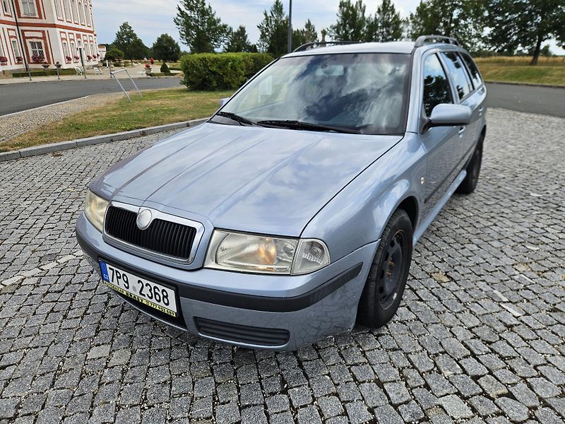 Škoda Octavia (2004) 2L BENZIN, SPLÁTKY  - fotka 2 z 22
