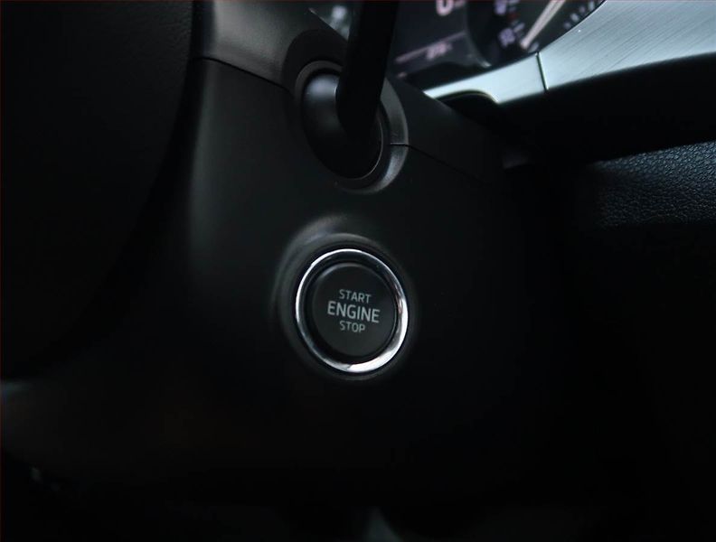 Škoda Fabia (2018) Style 1.0 TSI, ČR,1.maj - fotka 17 z 25