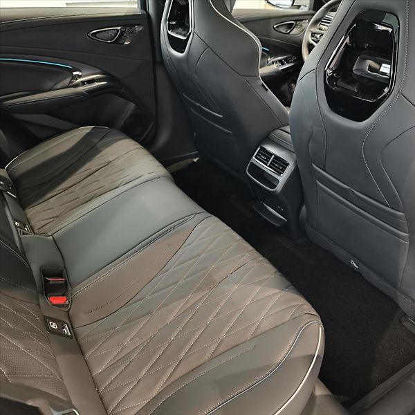 BYD Seal (2025) 170 kW Comfort - fotka 9 z 10