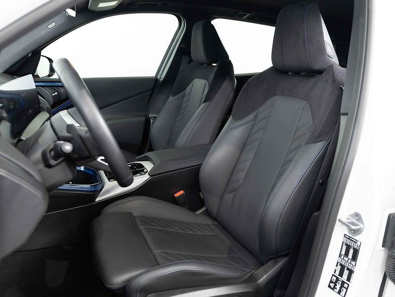 BMW X3 20d xDrive - fotka 18 z 22