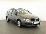 Volkswagen Passat (2007) 2.0 TDI, Xenony, Tempomat - náhled 1
