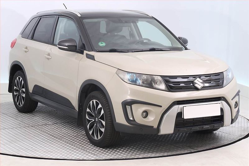Suzuki Vitara (2015) 1.6 DDiS, 4X4, Serv.kniha - fotografie inzerátu