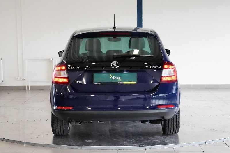 Škoda Rapid - fotka 6 z 29