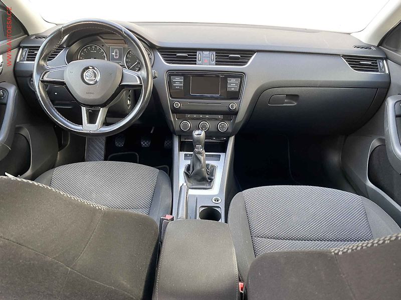 Škoda Octavia (2016) 1.6 TDi, 1.maj,ČR, Ambition - fotka 8 z 17
