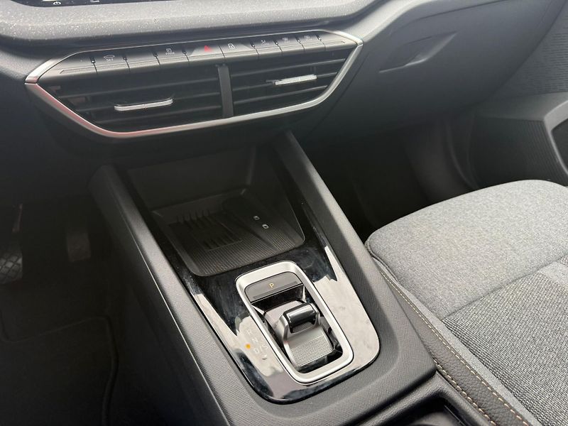 Škoda Octavia Top Selection 2.0 TDI 110kw DS - fotka 22 z 29