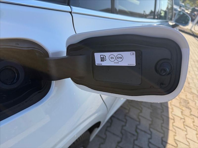 Volvo V60 (2026) 2,0 B4 Plus Bright 6703 - fotka 13 z 14