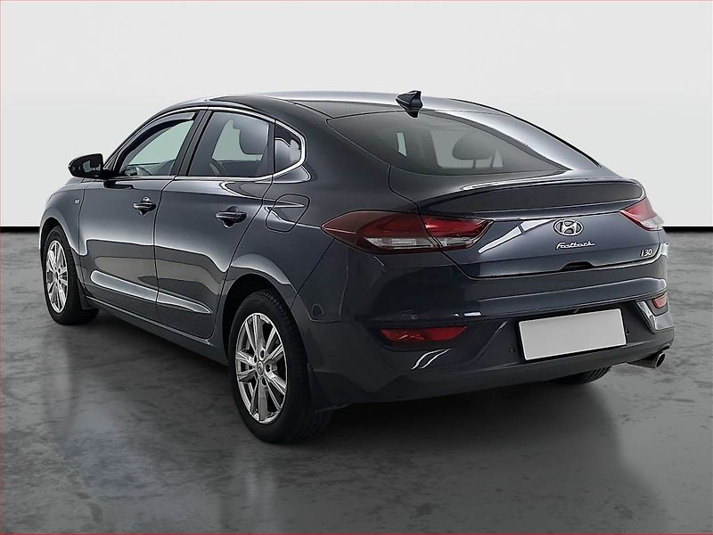 Hyundai i30 (2022) 1.5 T-GDI MHEV, Serv.kniha - fotka 4 z 17