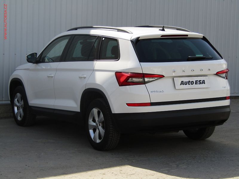 Škoda Kodiaq (2021) 2.0 TDi 4x4, ČR, Ambition - fotka 6 z 21