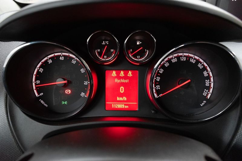 Opel Meriva 1.4i LPG 88kW *PO SERVISE* - fotka 16 z 27