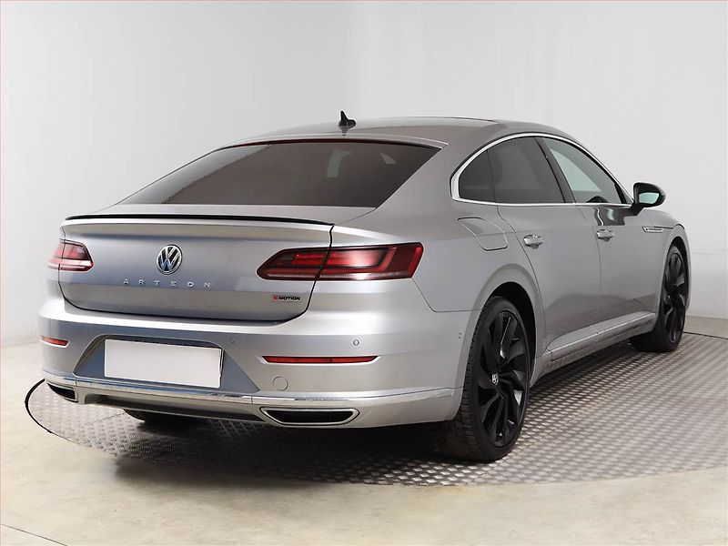 Volkswagen Arteon (2019) R-line 2.0 BiTDI 4Motion - fotka 5 z 21
