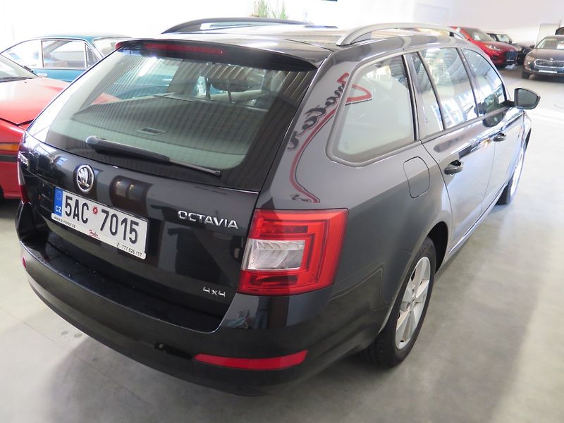 Škoda Octavia (2015) 2.0TDI,4x4,klima,výhřev,rozvod - fotka 4 z 25