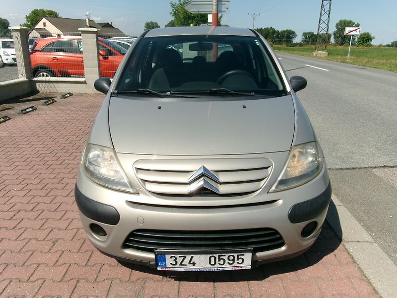 Citroën C3 (2008) 1,4i KLIMA ČR nová STK - fotka 2 z 17
