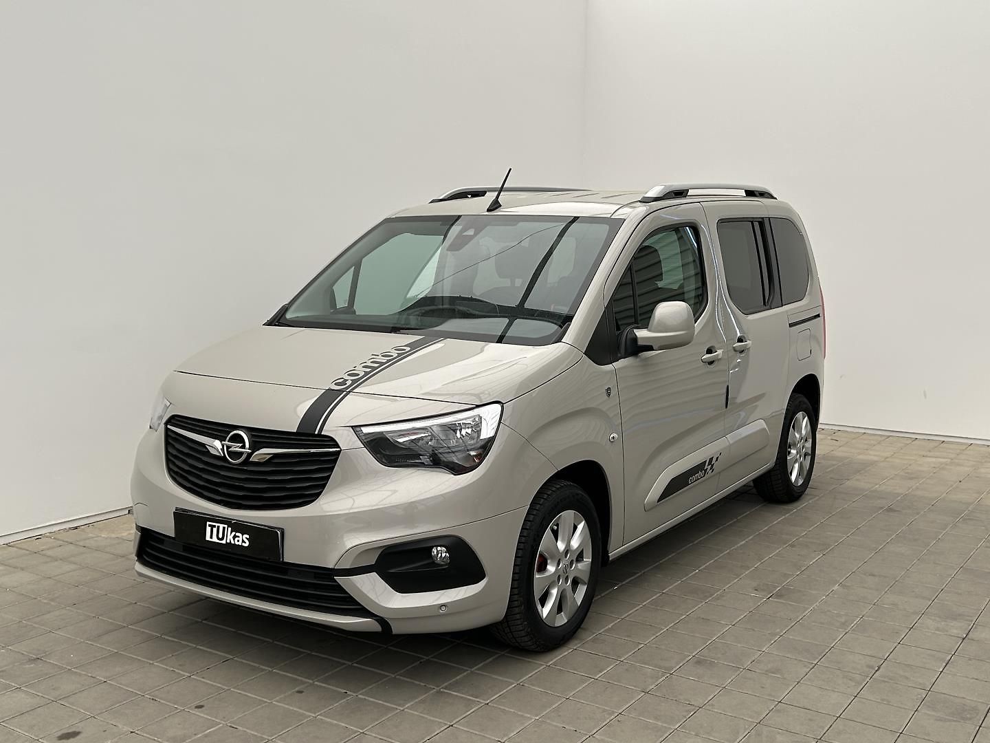 Opel Combo 1.5 CDTI Smile 7 Míst