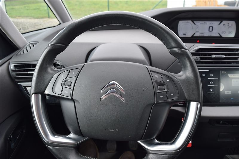 Citroën C4 Picasso 1,6 HDI 68KW KLIMA BEZ ADBLUE - fotka 26 z 51
