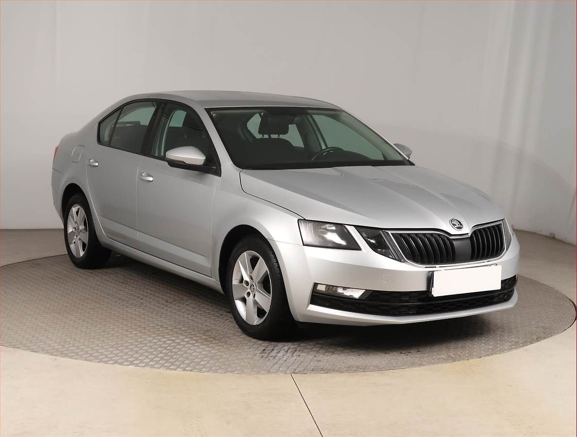 Škoda Octavia 1.6 TDI, Tempomat