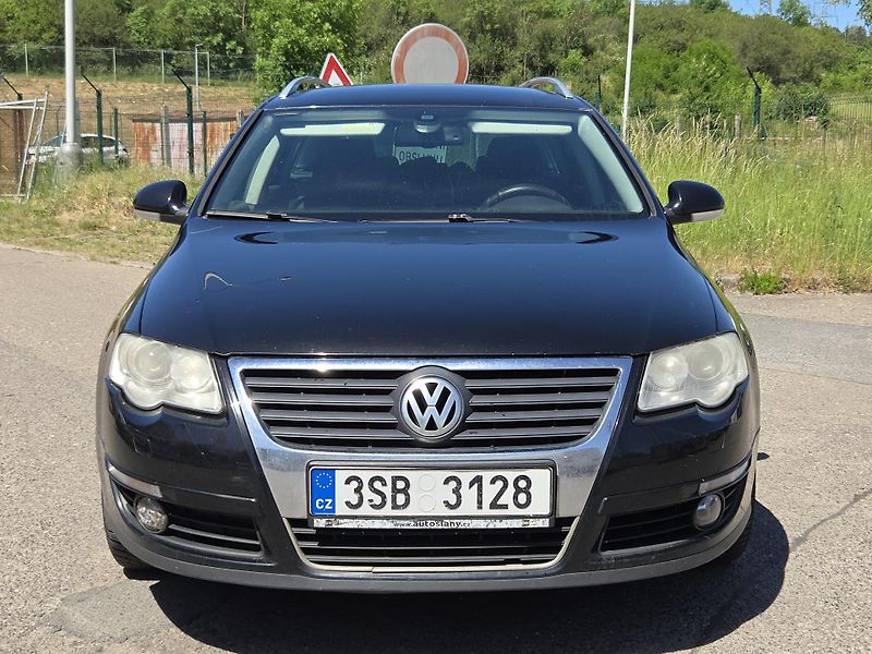 Volkswagen Passat 2,0TDi kombi tažné - fotka 2 z 11