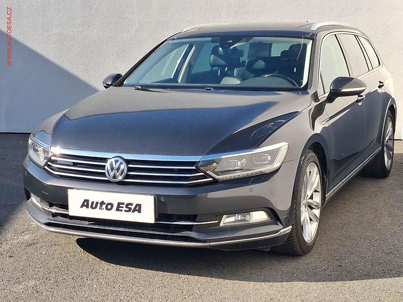 Volkswagen Passat (2017) 2.0 TSi 4x4, Highline, DSG - fotka 3 z 17