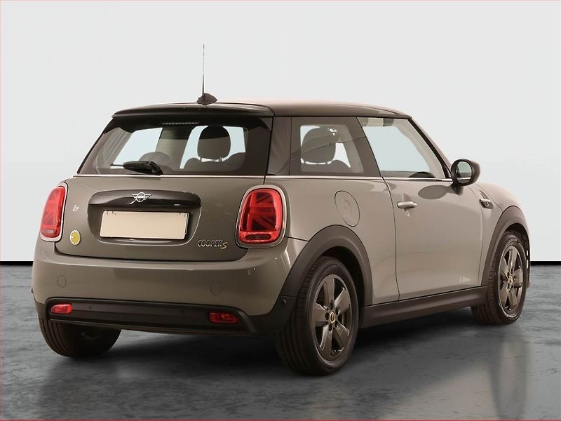 Mini Ostatní (2022) Cooper SE 32 kWh, SoH 96% - fotka 5 z 23