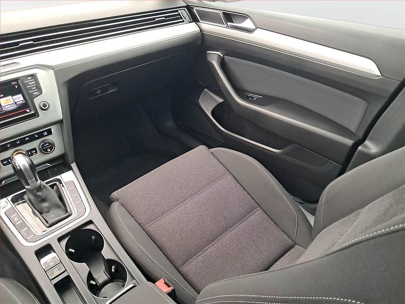 Volkswagen Passat (2015) Comfortline 2.0 TDI, Automat - fotka 8 z 20