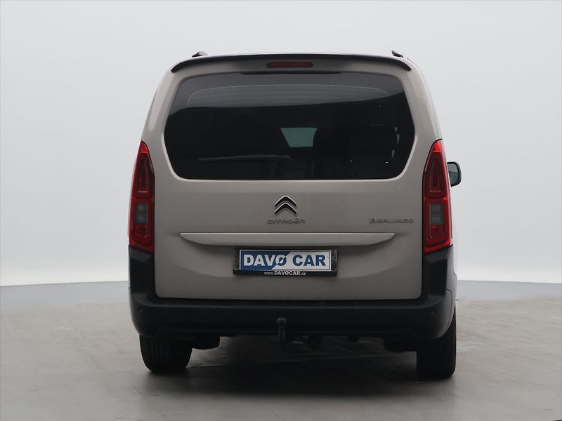 Citroën Berlingo 1,2 96kW Klima Feel XL CZ - fotka 6 z 28