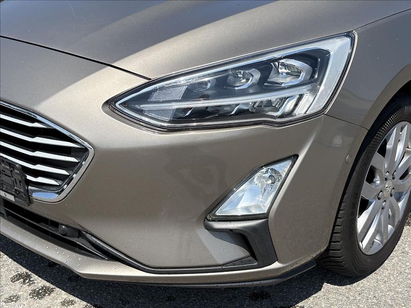 Ford Focus 1,5 TDCi88kW Led,ACC,Kamer,Výh - fotka 40 z 44