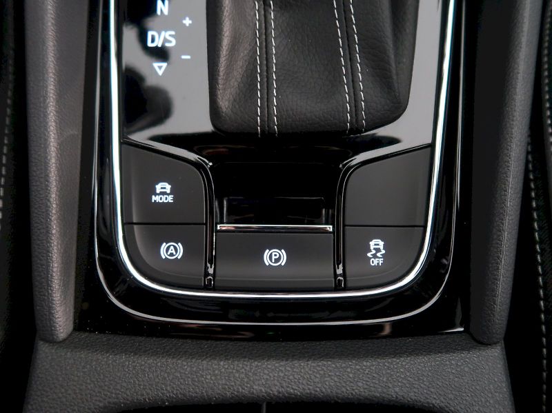 Škoda Kodiaq (2022) SPORTLINE 2.0TDI 110KW DSG WEB - fotka 37 z 46