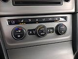 Volkswagen Golf (2014) 2.0 TDI, Kůže, Navi, Bi-Xenony - náhled 18