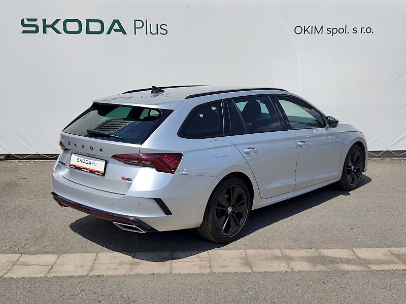Škoda Octavia (2023) Combi RS 2,0 Tdi 147 Kw DSG - fotka 2 z 38
