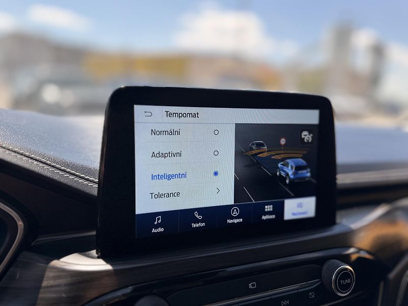 Ford Kuga (2022) 2.5 HEV,4x4,REZERVOVÁNO - fotka 47 z 51