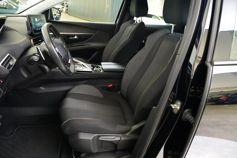 Peugeot 3008 - fotka 11 z 28