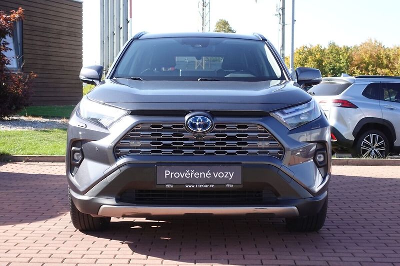 Toyota RAV4 2,5 HEV Executive FWD - fotka 2 z 35