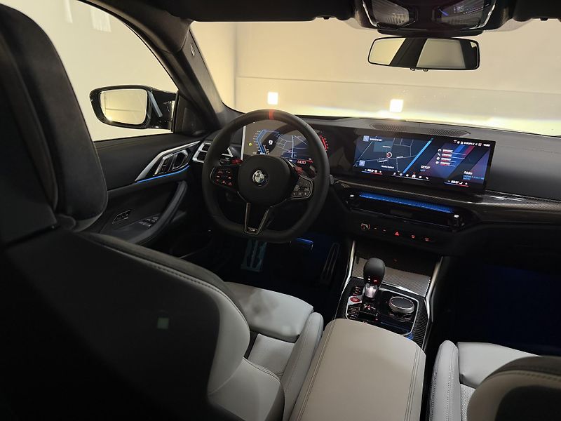 BMW M4 Competition xDrive FCL Indiv. - fotka 19 z 48