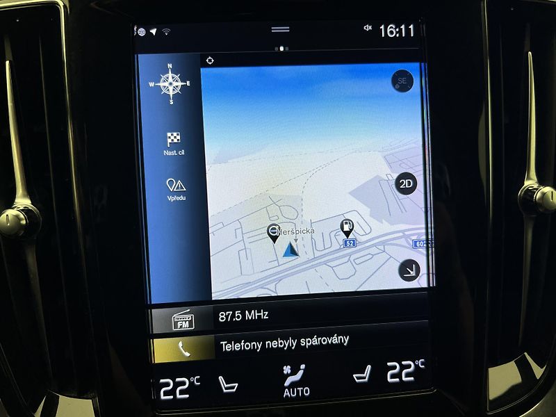 Volvo V60 D3 MOMENTUM PRO AUT - fotka 27 z 41