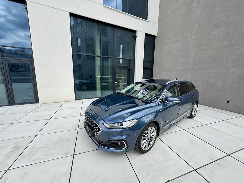 Ford Mondeo 2.0 Hybrid ecvT Aut Vignale P - fotka 31 z 37