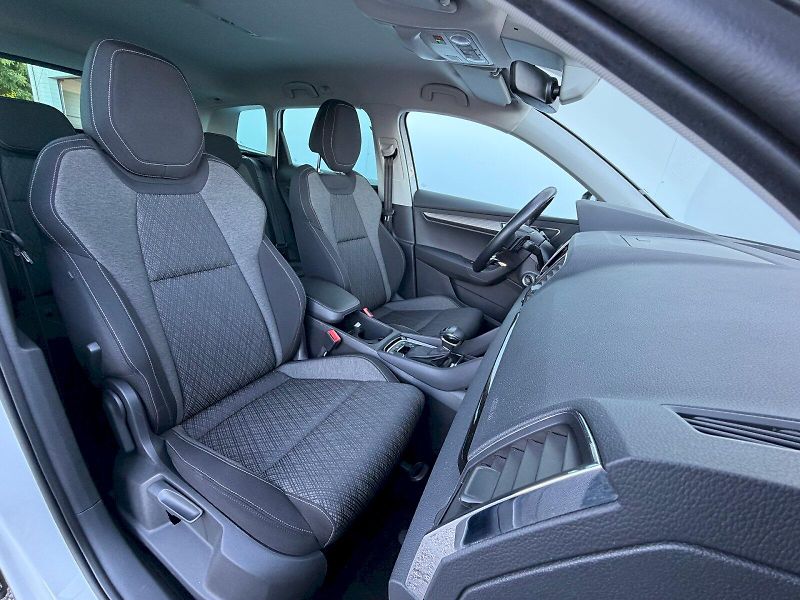 Škoda Karoq (2023) 1.5 TSI 110kW DSG Style - fotka 29 z 35