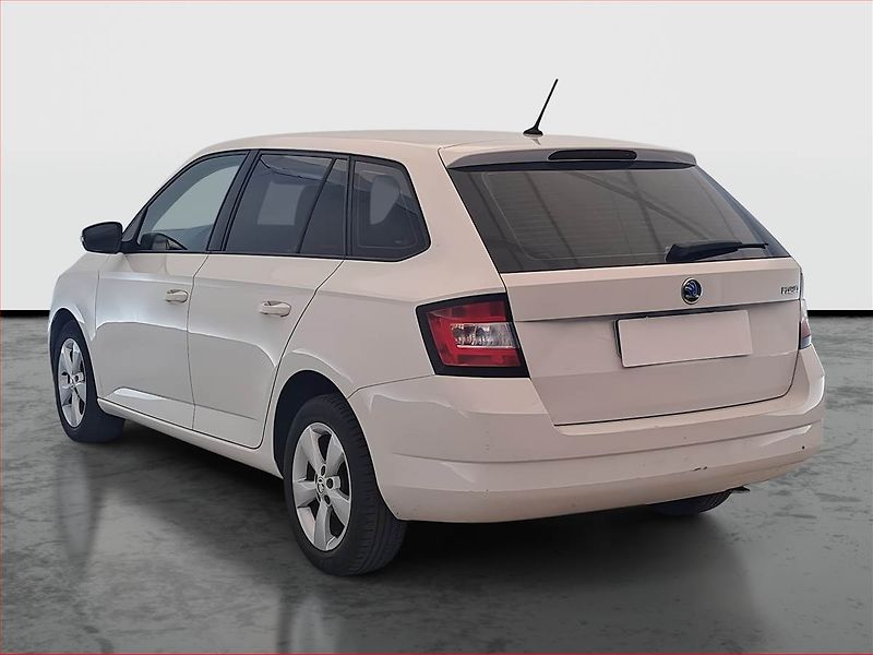 Škoda Fabia (2015) Ambition 1.4 TDI - fotka 4 z 14
