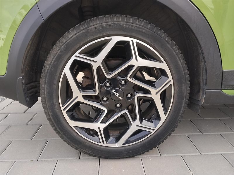 Kia XCeed 1,5   1.5 T-GDI 117Kw GT Line, - fotka 34 z 35