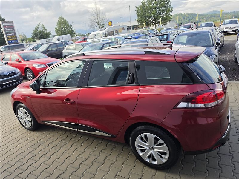 Renault Clio 1,2 i Limited KLIMA Tempomat - fotka 9 z 42
