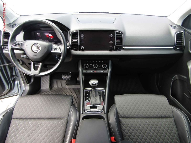 Škoda Karoq (2018) 1.0 TSi, 1.maj,ČR, Style - fotka 8 z 22