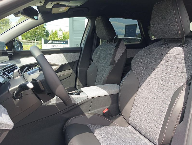 Peugeot 3008 (2026) BUSINESS Hybrid 145 e-DCS6 - fotka 12 z 19