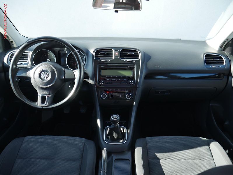 Volkswagen Golf (2010) 1.4 TSi VI, Comfortline - fotka 8 z 16