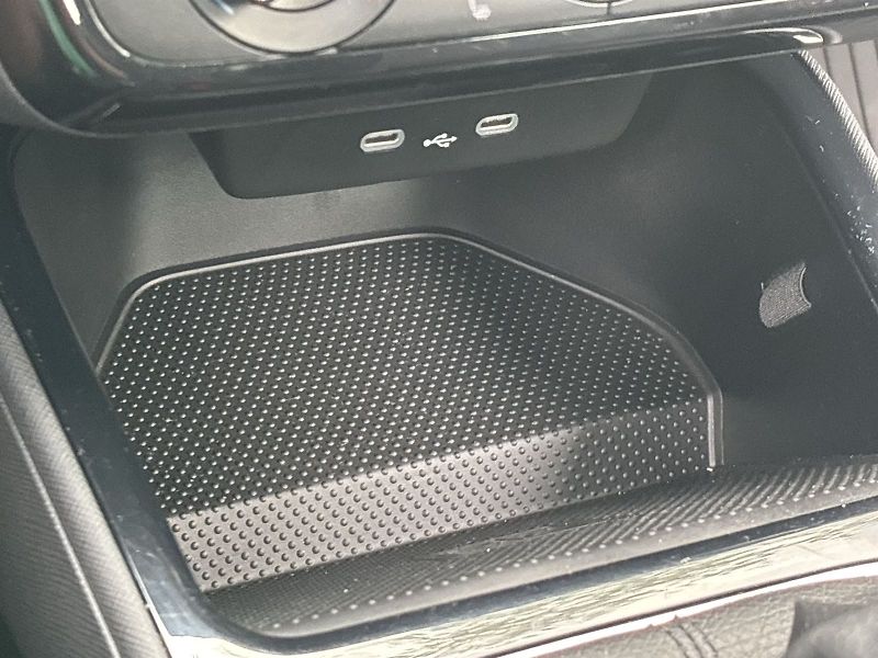 Škoda Fabia (2023) 1.0 TSI Ambition + - fotka 20 z 27