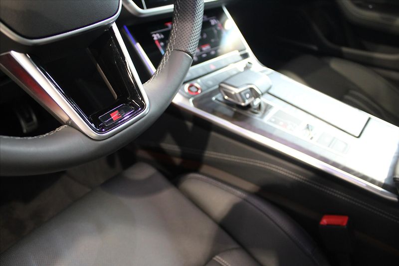Audi S7 Sportback TDi Quattro ACC/Pano - fotka 13 z 36