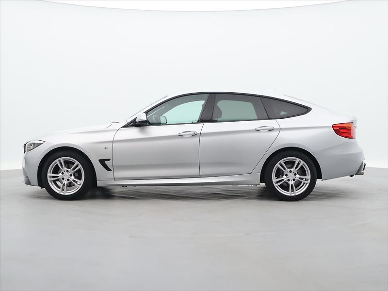 BMW Řada 3 2,0 318d 100kW GT M-Sport - fotka 4 z 34