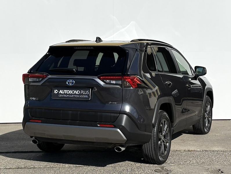 Toyota RAV4 2.5 HSD e-CVT AWD Comfort Styl - fotka 2 z 23